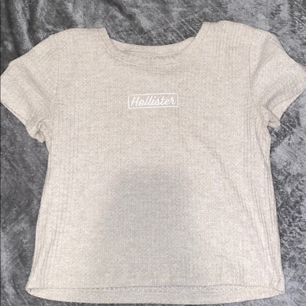 Hollister Top